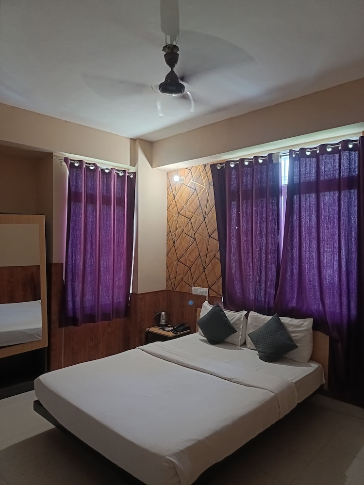 Hotel Pranjal Inn