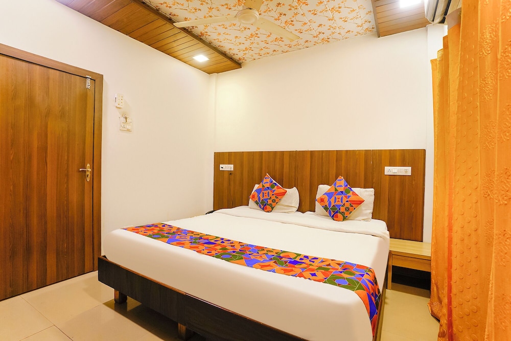 Fabhotel Panchratna