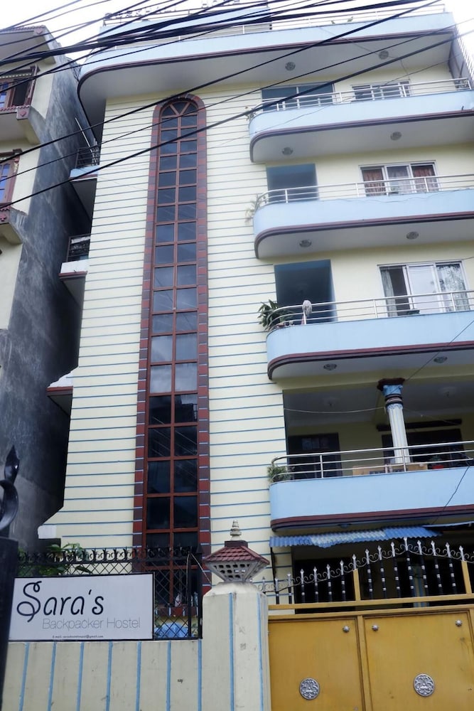 Sara's Backpackers Hotel