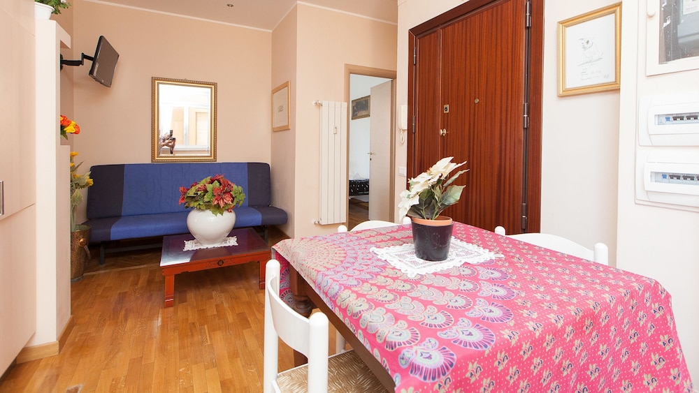 Rental In Rome Guinizzelli