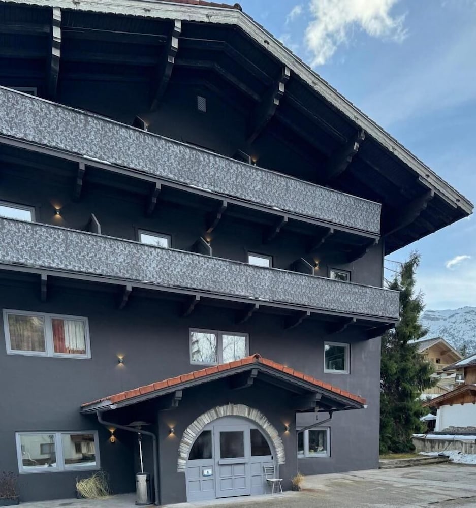 Two Brothers Inn
