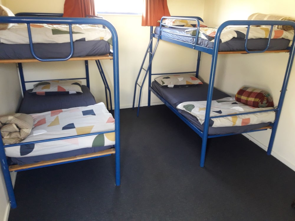Tongariro River Retreat - Hostel