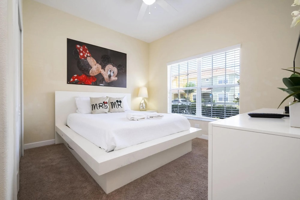 Paradise Palms Resort, Just Minutes From Disney!!!!