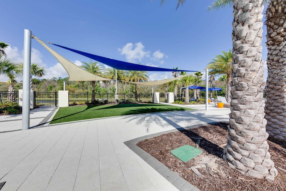 Magical 15-bedroom Villa Game Room, Theater & More!