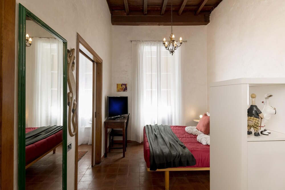 Giglio in Roma With 1 Bedrooms and 1 Bathrooms