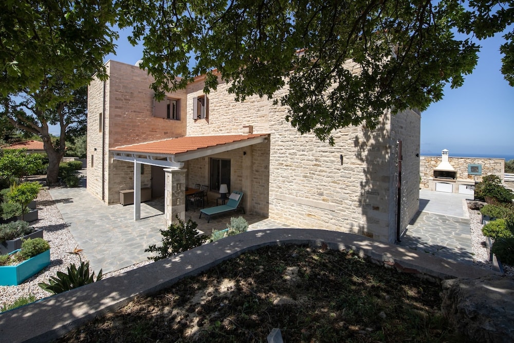 Villa Aurora Luxurius Living