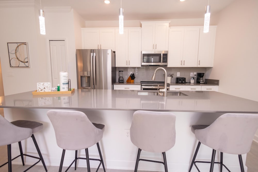 2541 RT Ultimate Family Adventure 4 Beds