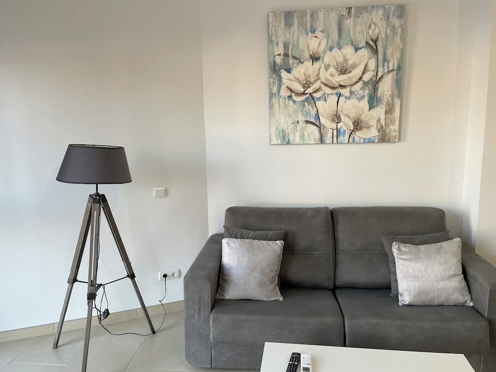 Apartamentos Royal Suites by Croma