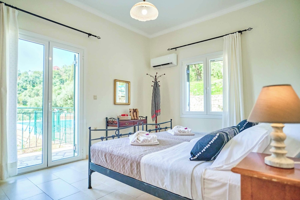 Villa Athina Kerasia