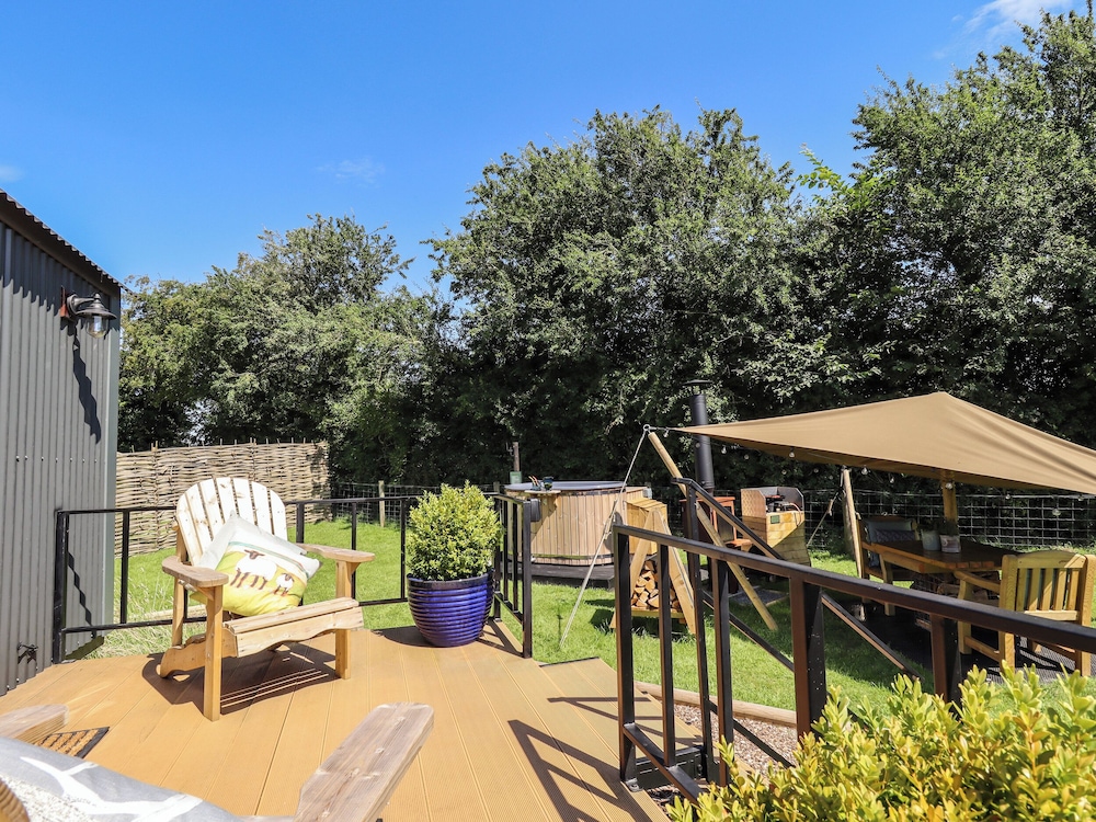 Limetree Luxury Glamping Southdown