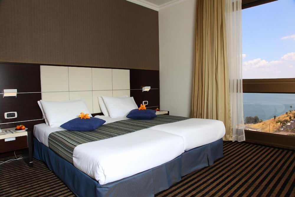 Tiberias Vacations - Golan Hotel Tiberias - Property Image 5