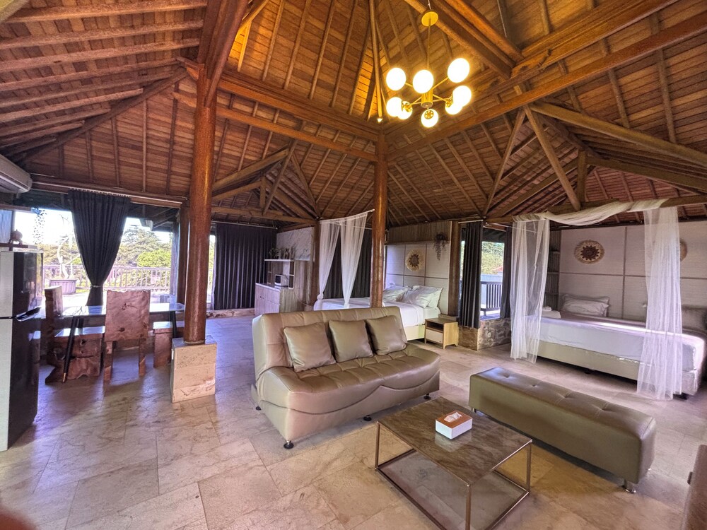 Puri Ratu Jimbaran Villa By Betterplace