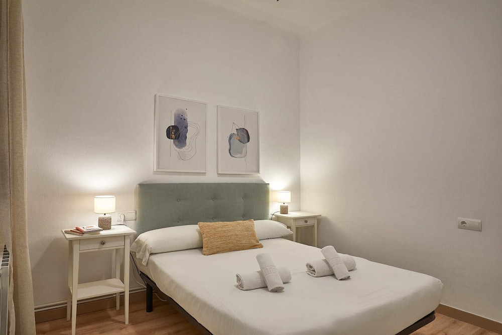 BBarcelona Calabria Flat