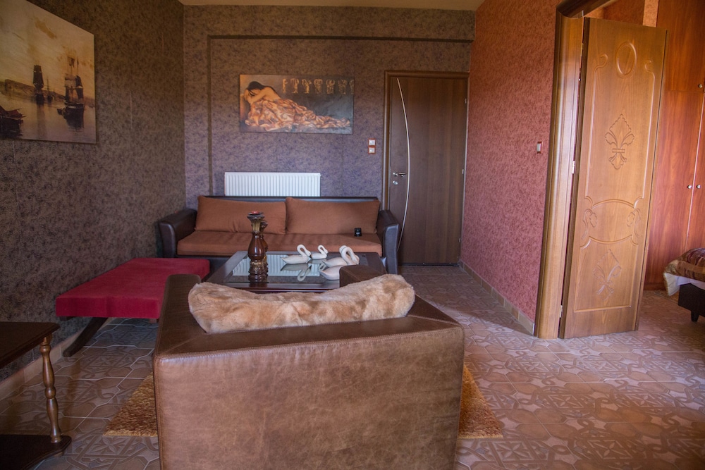 Silva Suites