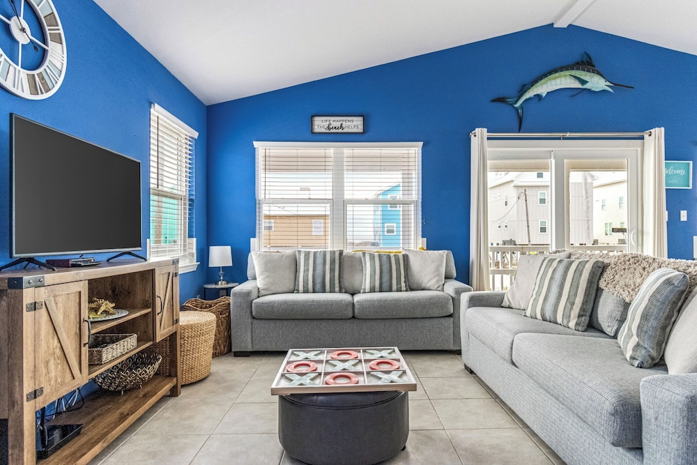 Bikini Bottom by Southern Vacation Rentals