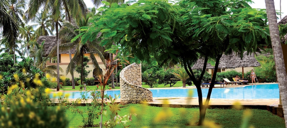 Kiwengwa Vacations - Neptune Pwani Beach Resort Spa Zanzibar - Property Image 39