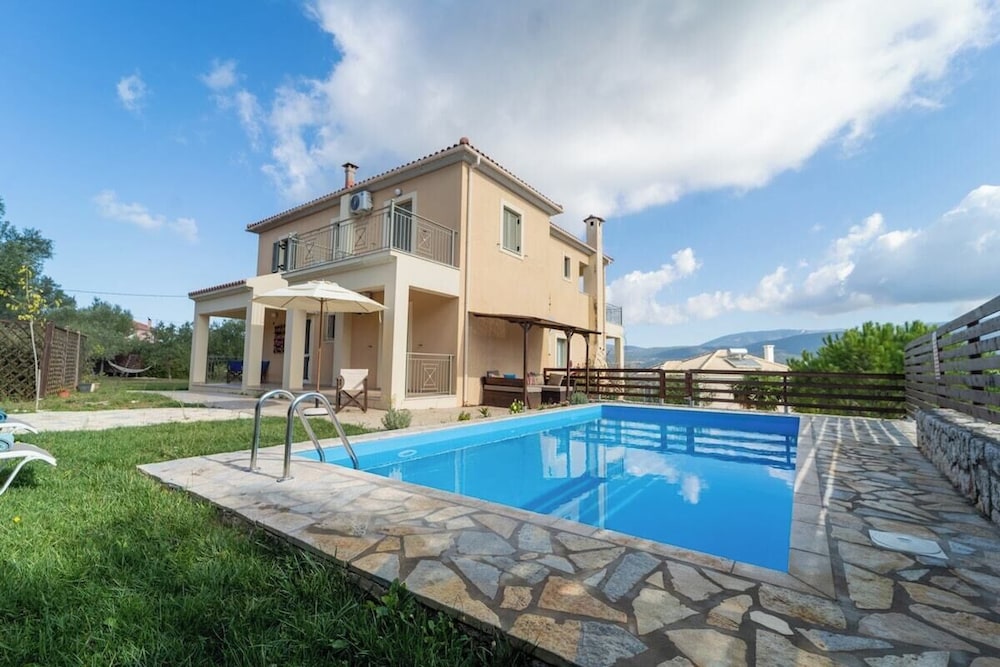Belle Helen s Villa - 3 Bedrooms Billiard Pool