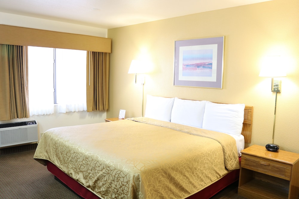 Highland Country Inn view 5