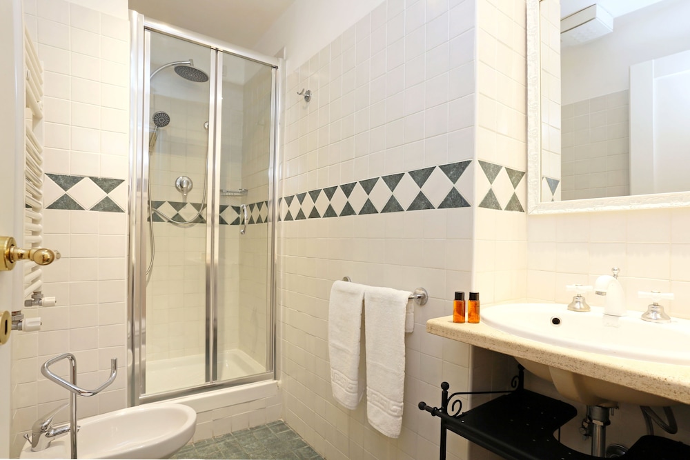 Liberty Rome Suites