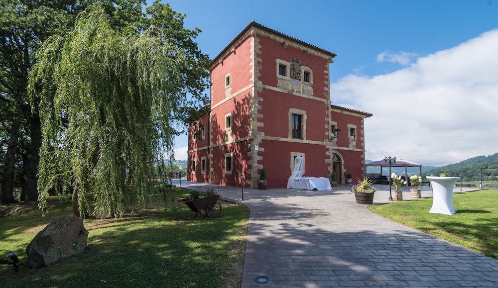 Palacio Horkasitas