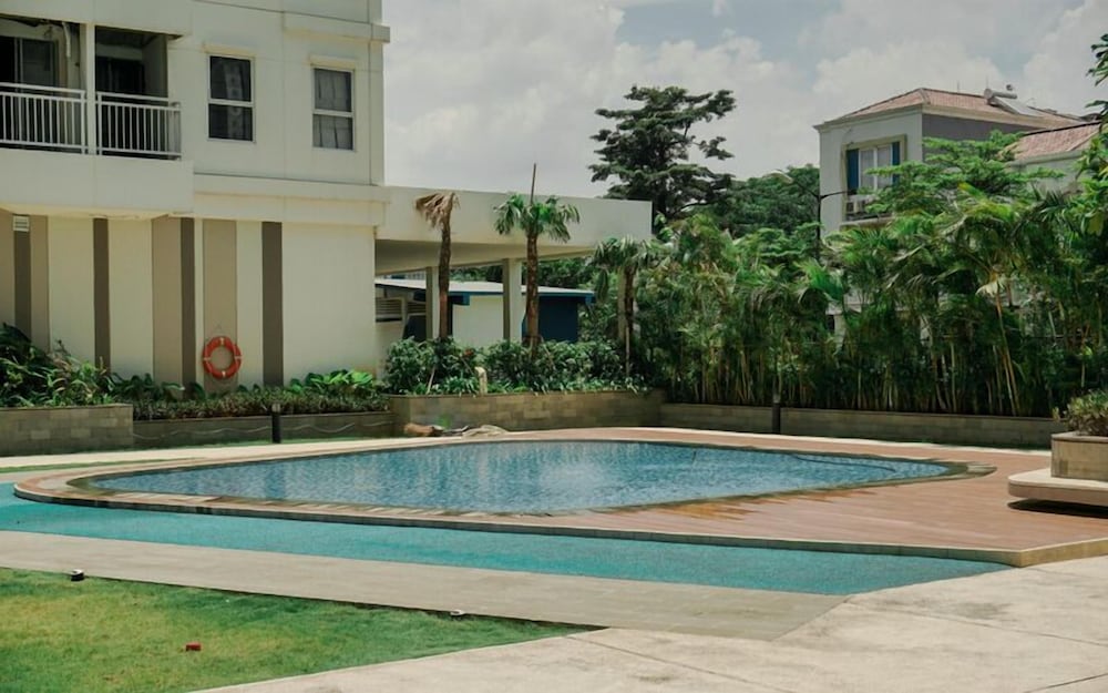 Homey 2BR Apartment at Citra Living