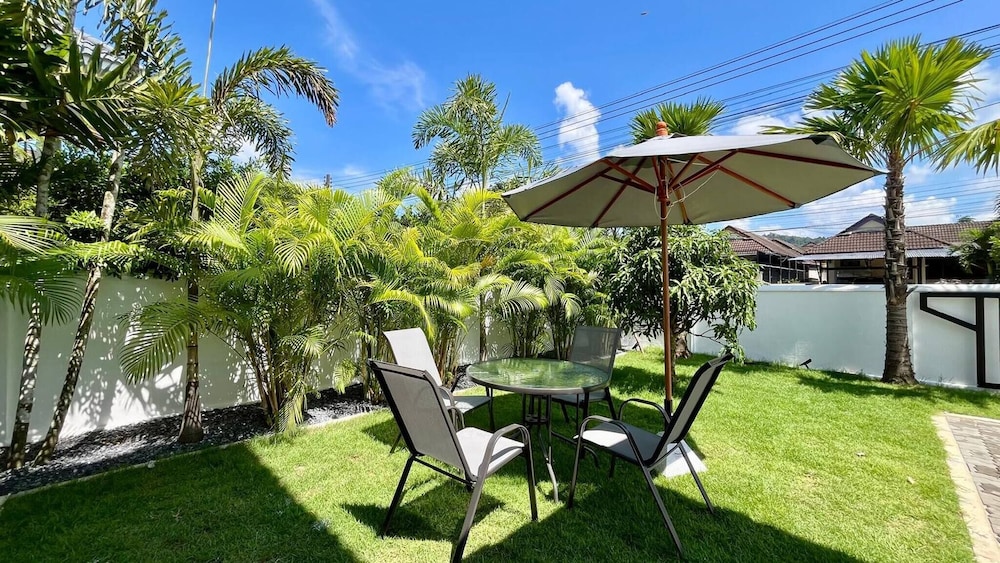Khaolak Pool Villa With 3 Bedrooms