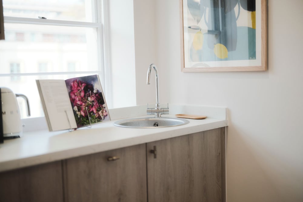 Colston Street - Your Apartment