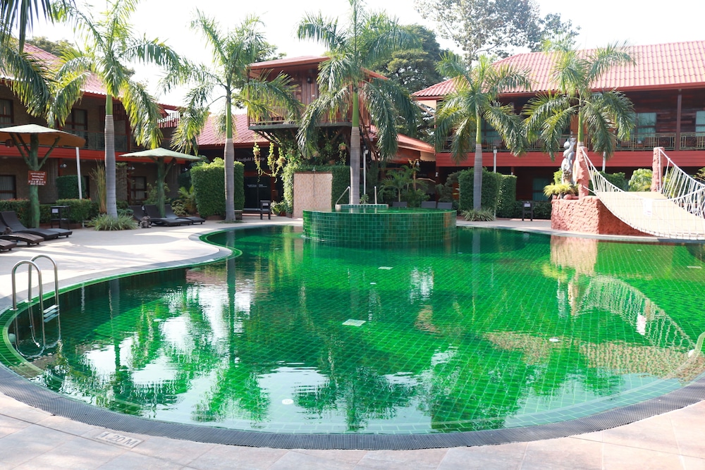 Woodfield Resort