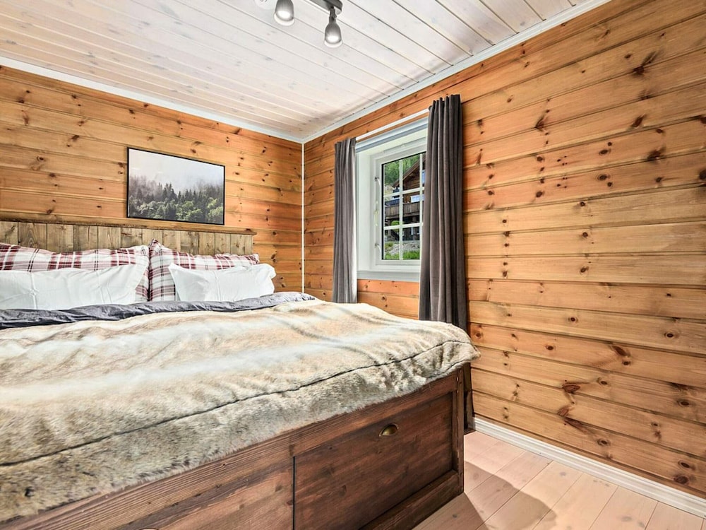 9 Person Holiday Home in Rauland