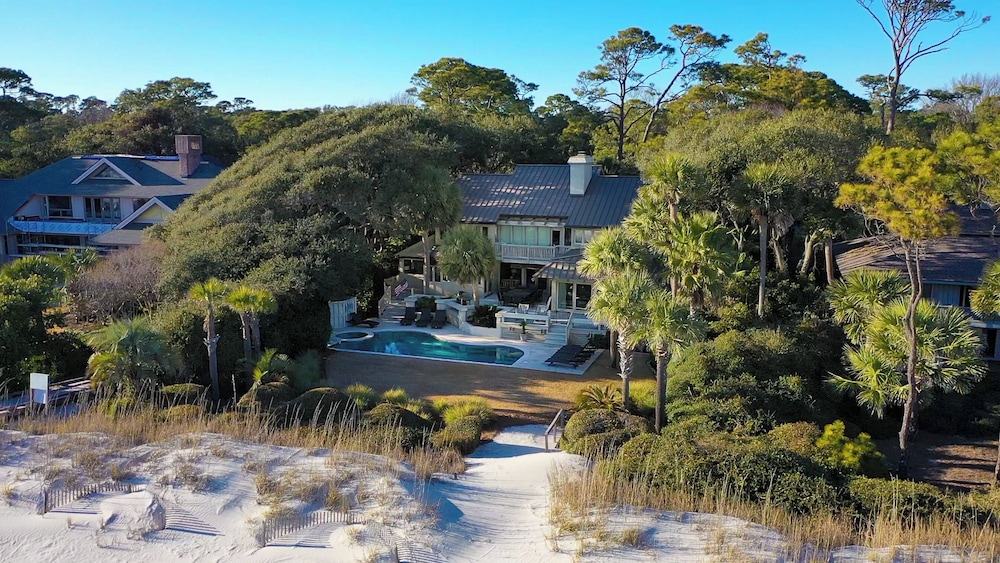41 South Beach Lagoon at The Sea Pines Resort