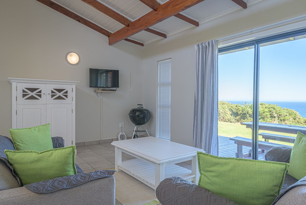 Fynbos Golf & Country Estate