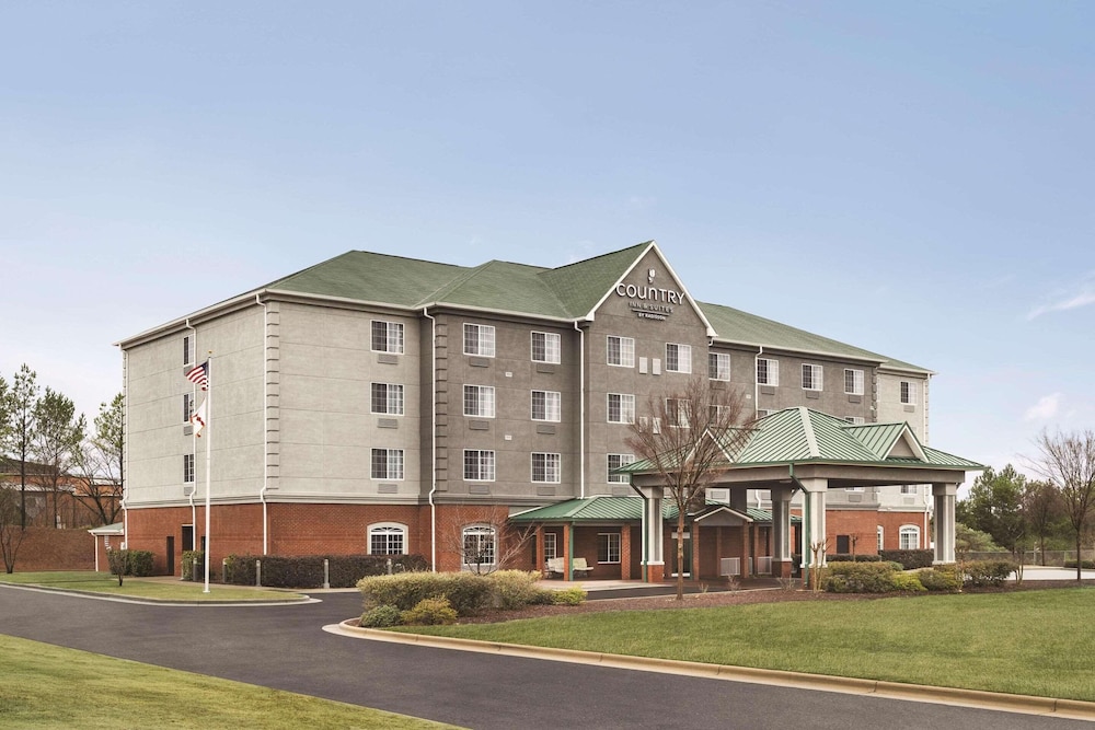 Hotel Country Inn & Suites by Radisson, Homewood, AL - Image 1