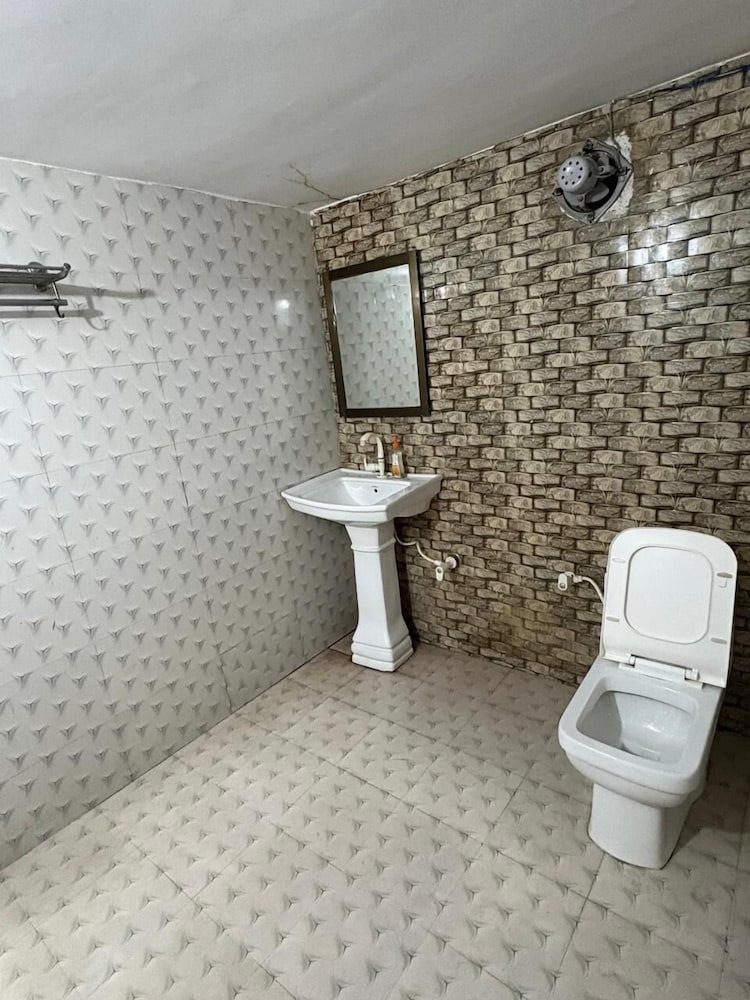 Hotel Indra Palace Jaunpur