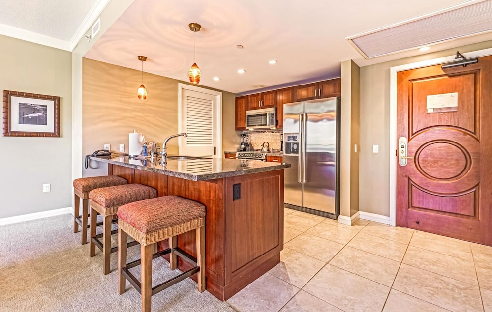 Honua Kai 2 Free Rental Cars KBM Resorts Incredible Luxury 2 Units, 3 Bedrooms HK Ml-1649