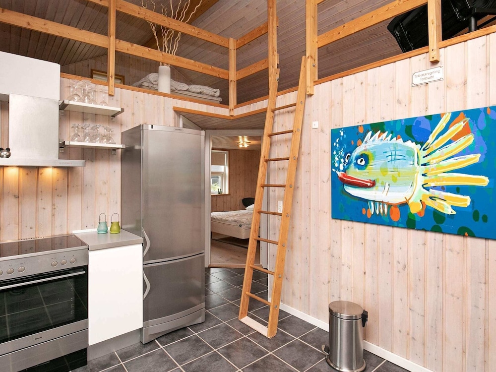 6 Person Holiday Home in Humble view 3