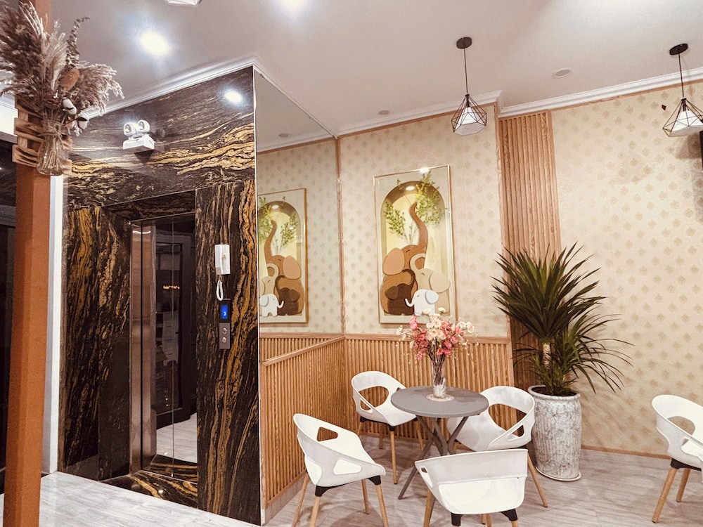 Cindy Homestay Grand World