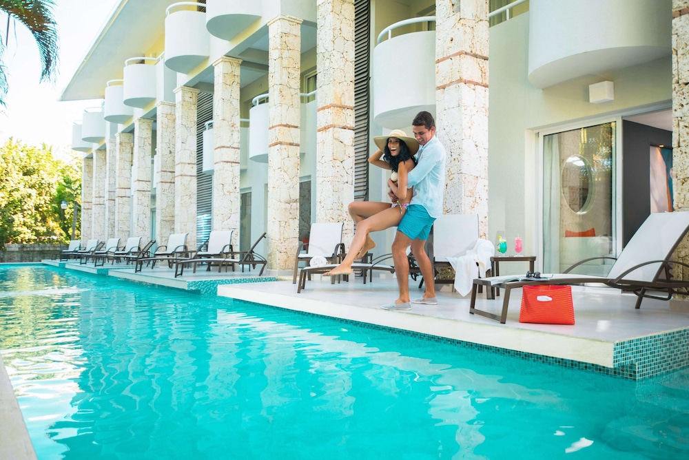 Emotions by Hodelpa - Juan Dolio - All inclusive