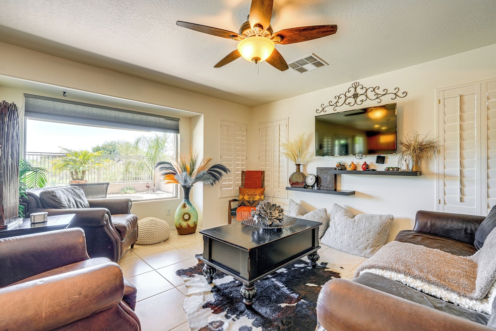 Spacious Family Oasis in Cave Creek!