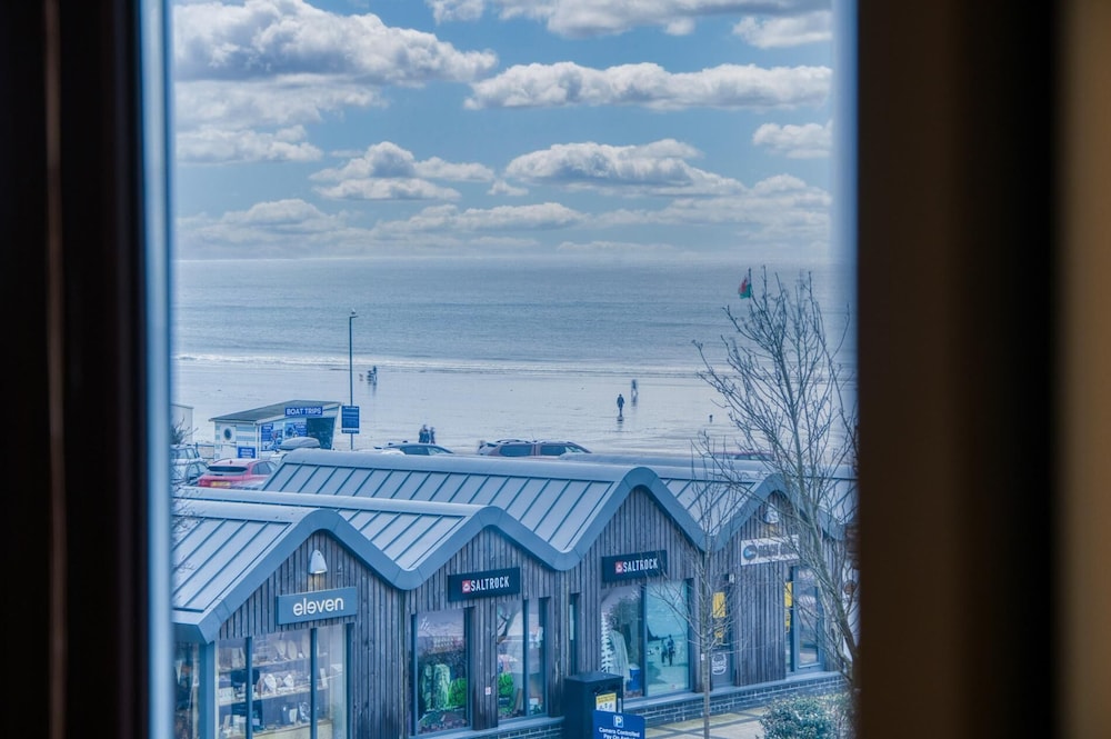 Driftwood Den - 1 Bedroom Apartment - Saundersfoot