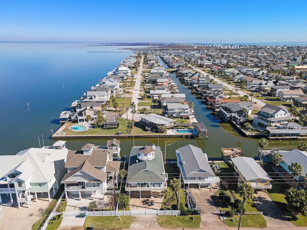 Reelview by Ryson Vacation Rentals