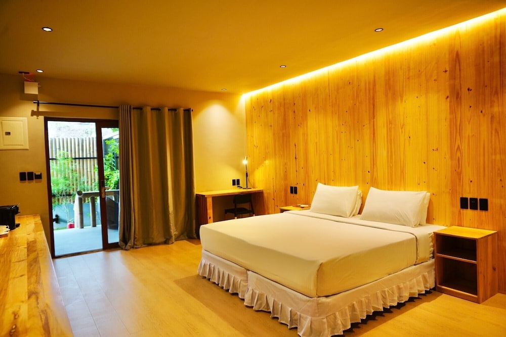 Mayfair Garden Resort