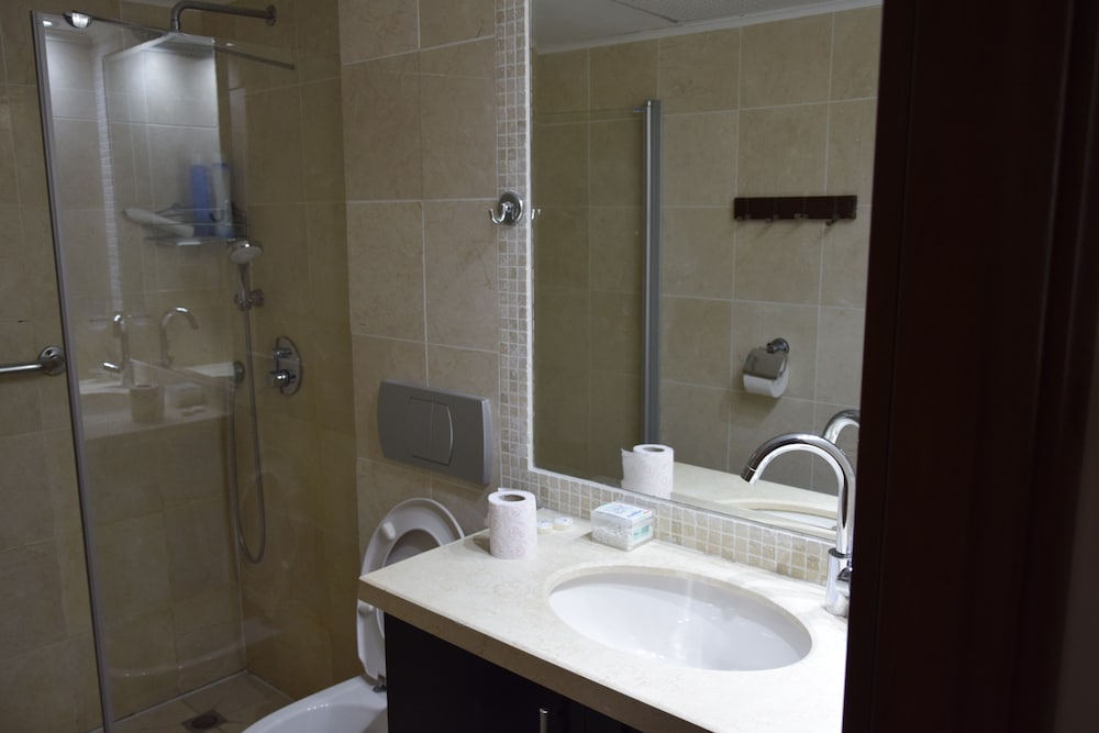 La Palmora Suites