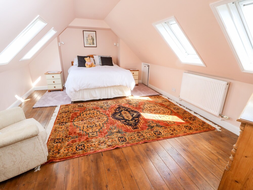 Ryde Vacations - The Coach House - Property Image 9