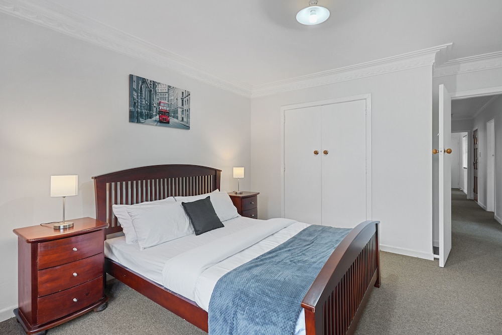 3 Bedroom In Papatoetoe w Parking - Wifi view 3