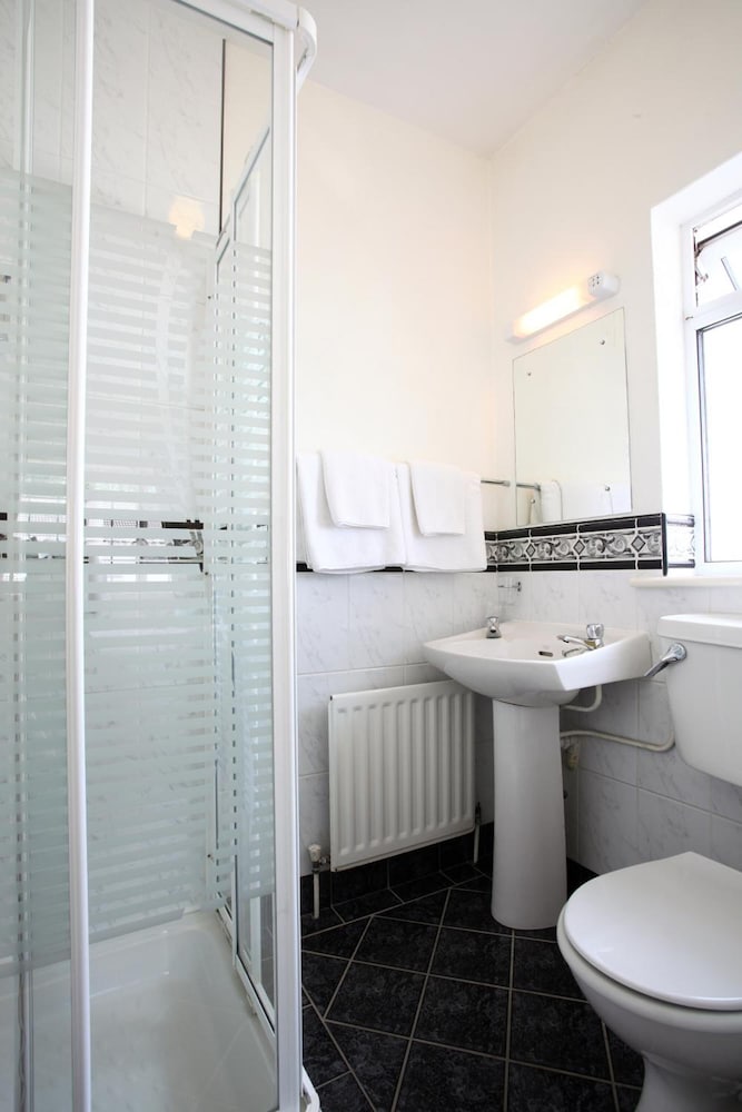 Brooklodge B&B