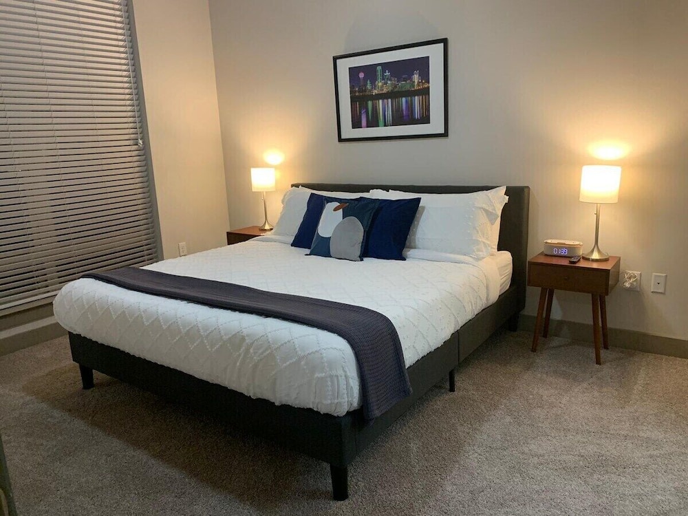 Relax at Cityline I Premium 2BR in Dallas