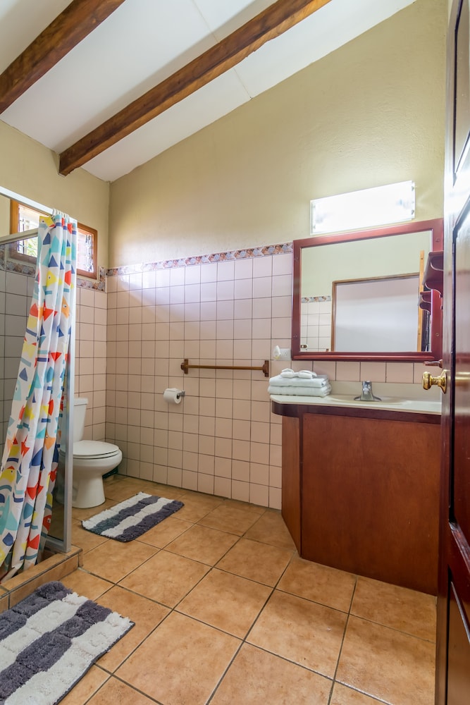 Guanacaste Lodge