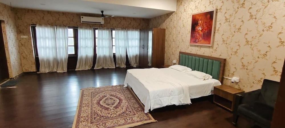 ND Film City and Heritage Theme Resort