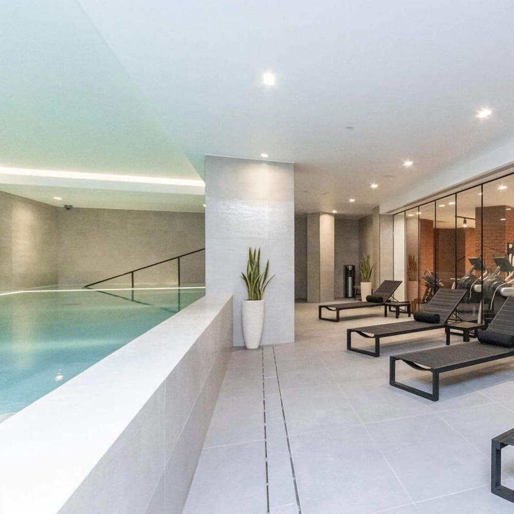 Luxury 2 Bedroom Apartment Near Central London