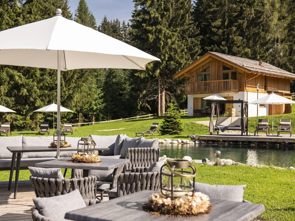 Spacious Chalet in Wolting With Sauna